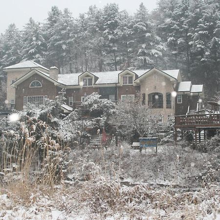Mir Pension Gapyeong Luaran gambar